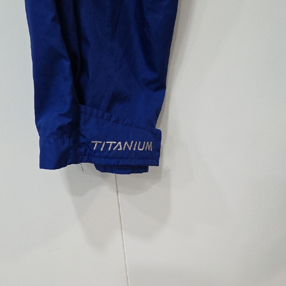 Columbia Blue Packable Jacket - image 3